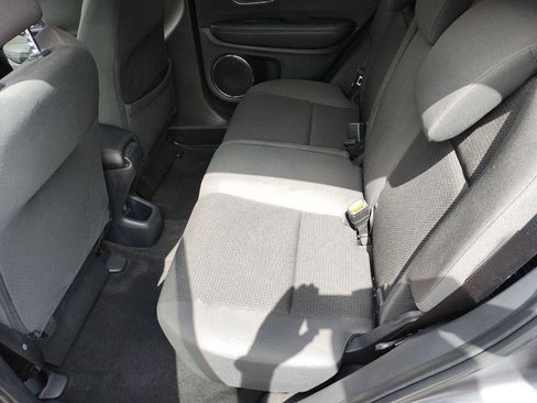 Used 2022 Honda HR-V EX image 40