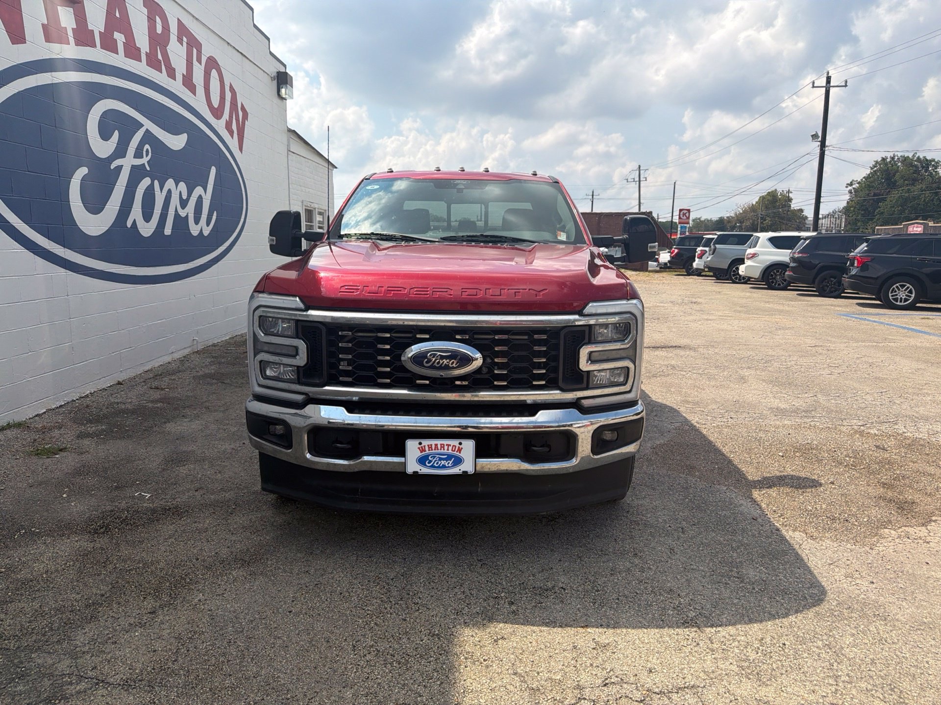 Used 2024 Ford F350 Lariat AWD/4WD image 8