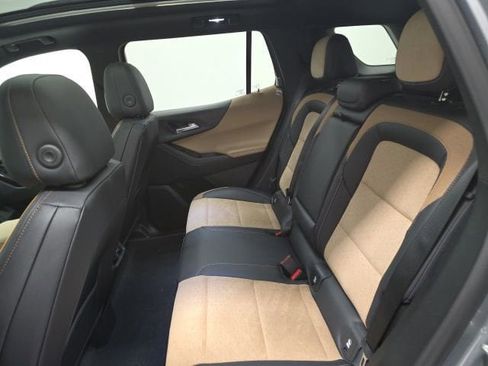 New 2026 Chevrolet Equinox ACTIV w/ Safety and Technology Package image 21