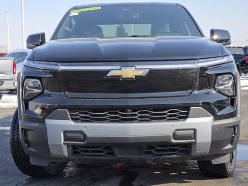 New 2026 Chevrolet Silverado EV LT w/ LPO, Dark Package Plus AWD/4WD image 15
