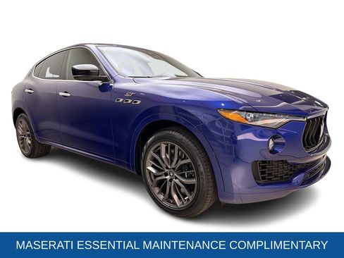 Used 2024 Maserati Levante GT Ultima AWD/4WD image 3