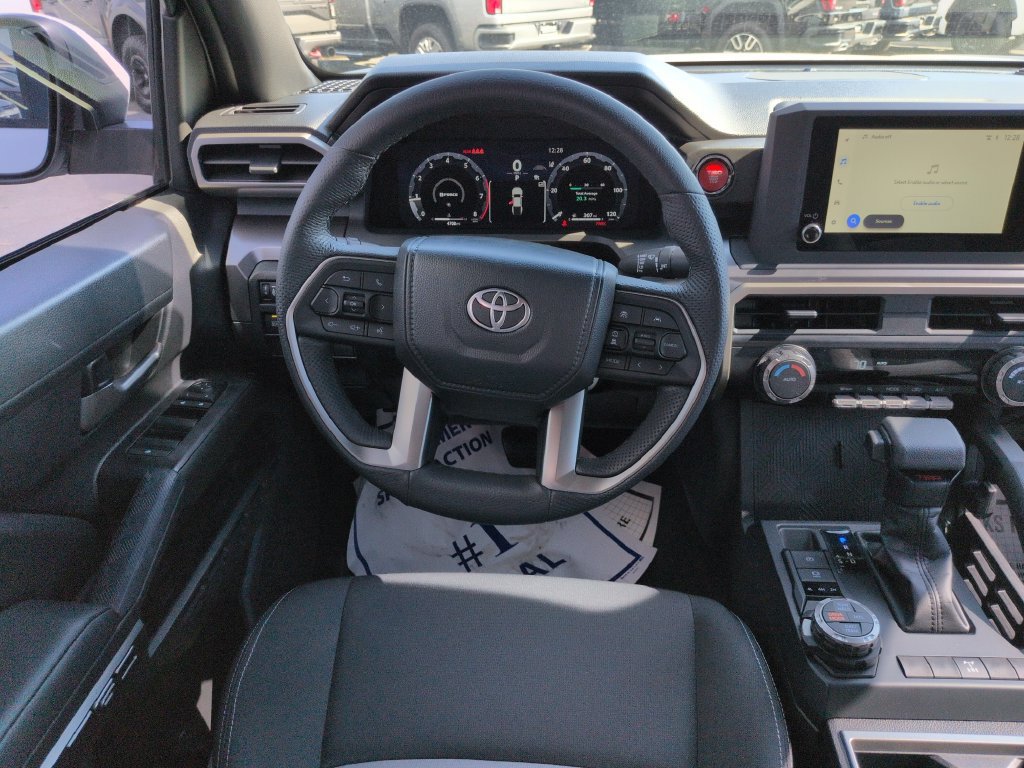 Used 2026 Toyota Tacoma TRD Off-Road AWD/4WD image 13