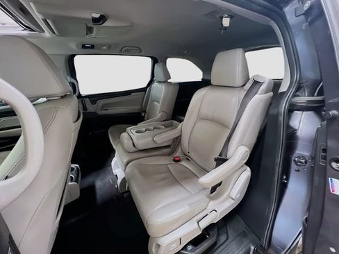 Used 2019 Honda Odyssey EX-L image 25