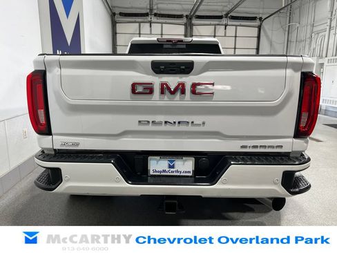 Used 2020 GMC Sierra 3500 Denali w/ Denali Ultimate Package AWD/4WD image 6