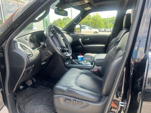 Used 2023 Nissan Armada SL w/ Midnight Edition Package AWD/4WD image 5