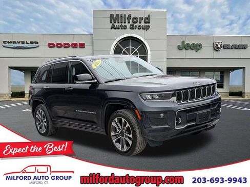 Used 2023 Jeep Grand Cherokee Overland w/ Luxury Tech Group IV image 1