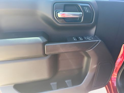 Used 2021 Chevrolet Silverado 1500 Custom RWD image 12