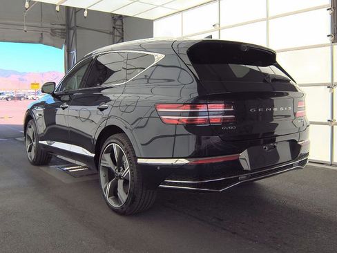 Used 2026 Genesis GV80 3.5T Prestige image 3