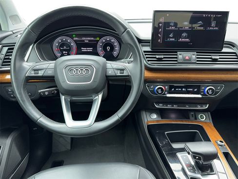 Used 2023 Audi Q5 2.0T Premium Plus image 17