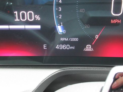 Certified 2025 Cadillac CT5 V w/ Technology Package AWD/4WD image 34