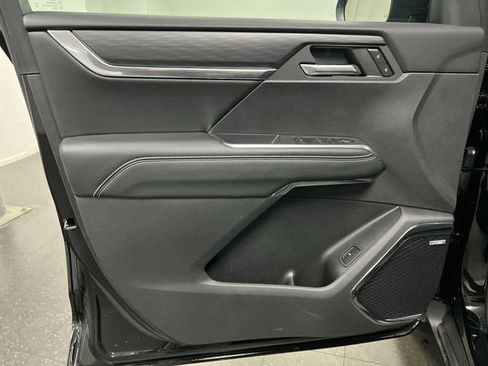 New 2026 GMC Acadia Elevation w/ LPO, Floor Liner Package image 22