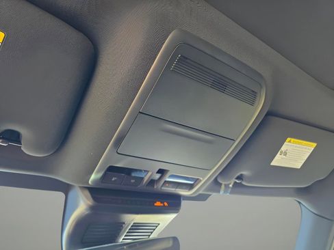 New 2025 MAZDA CX-70 Plug-In Hybrid w/ Premium Plus image 20