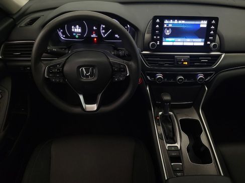 Used 2022 Honda Accord LX image 22