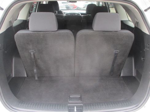 Used 2020 Kia Sorento FWD V6 image 13