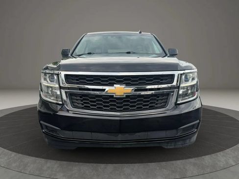 Used 2017 Chevrolet Suburban LT AWD/4WD image 3