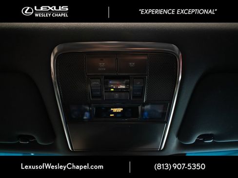 Used 2024 Lexus LX 600 4WD w/ Appearance Package image 31
