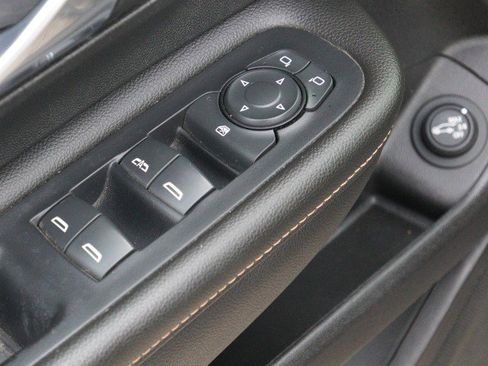 Used 2020 GMC Terrain SLT w/ Preferred Package image 13