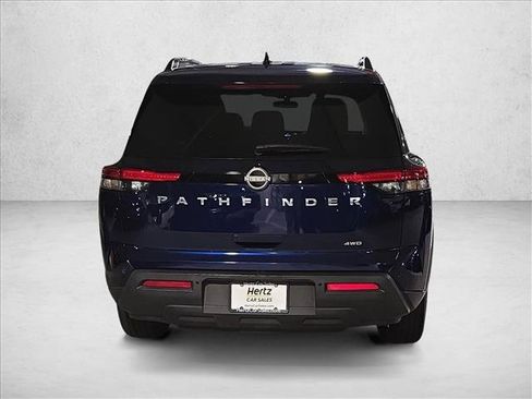 Used 2025 Nissan Pathfinder SV AWD/4WD image 6