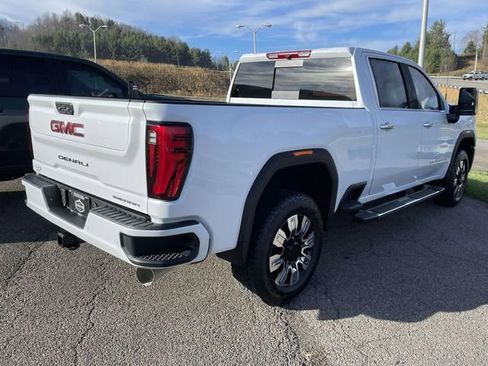 New 2026 GMC Sierra 2500 Denali AWD/4WD image 7