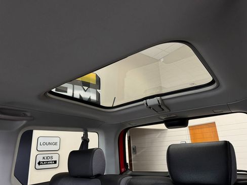 Used 2005 Honda Element EX image 29