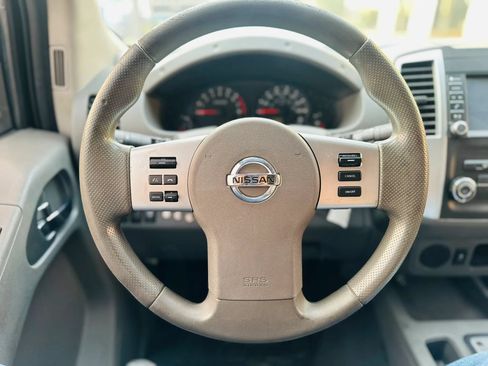 Used 2019 Nissan Frontier SV RWD image 14