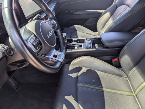 Used 2025 Kia K5 GT image 10