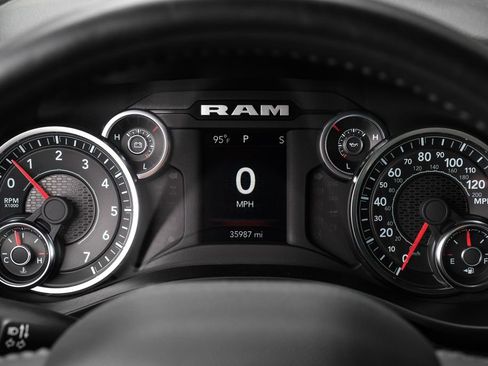 Used 2023 RAM 1500 Big Horn AWD/4WD image 28