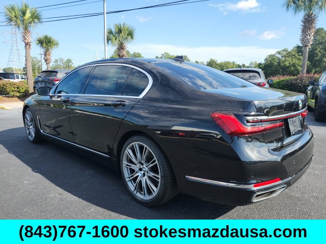 Used 2020 BMW 740i w/ Premium Package RWD image 11