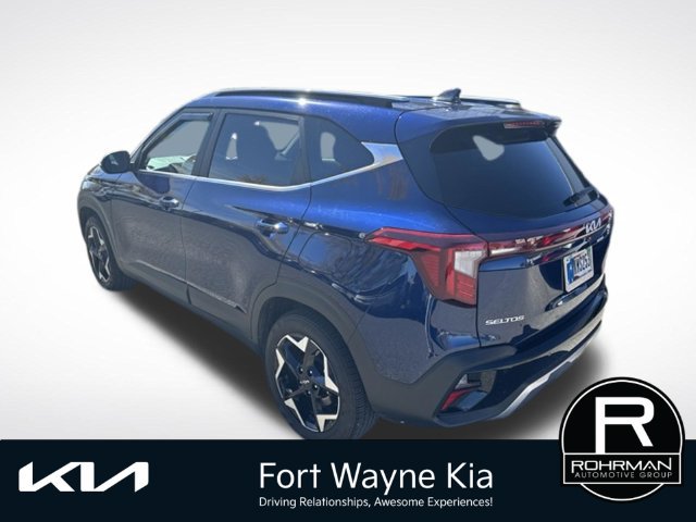 Certified 2025 Kia Seltos EX w/ EX Sunroof Package AWD/4WD image 3