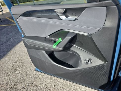 New 2026 Volkswagen Tiguan SE R-Line image 14