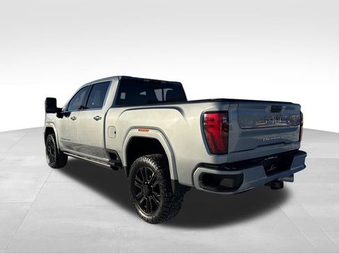 Used 2024 GMC Sierra 2500 Denali Ultimate image 19