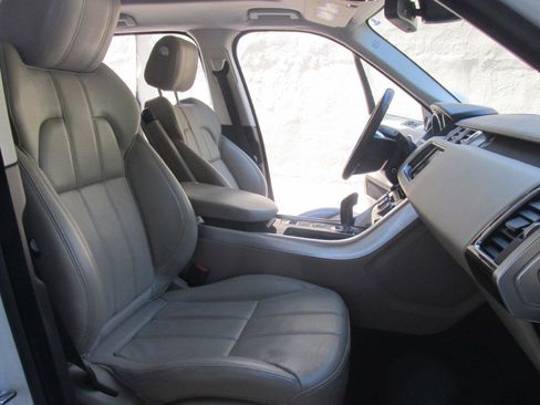 Used 2016 Land Rover Range Rover Sport HSE image 70