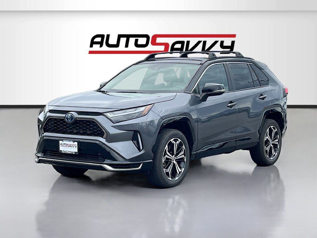 Used 2024 Toyota RAV4 XSE w/ Weather Package AWD/4WD image 3