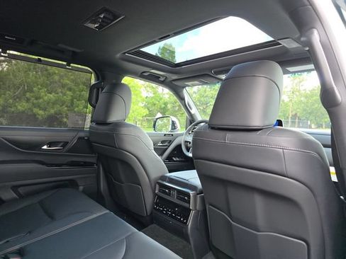 New 2026 Lexus LX 700h Luxury AWD/4WD image 12
