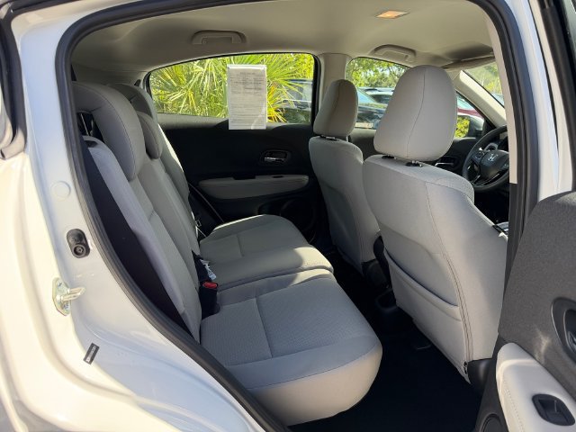 Used 2019 Honda HR-V LX image 18