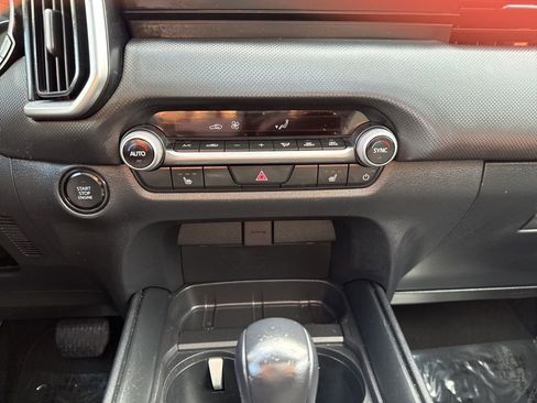 Used 2025 MAZDA CX-50 AWD 2.5 S w/ Premium Package image 26