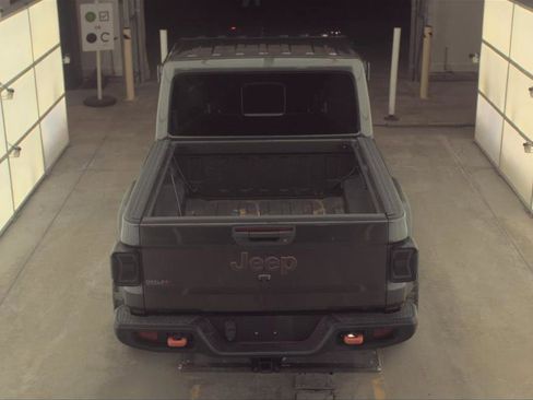 Used 2021 Jeep Gladiator Mojave image 9