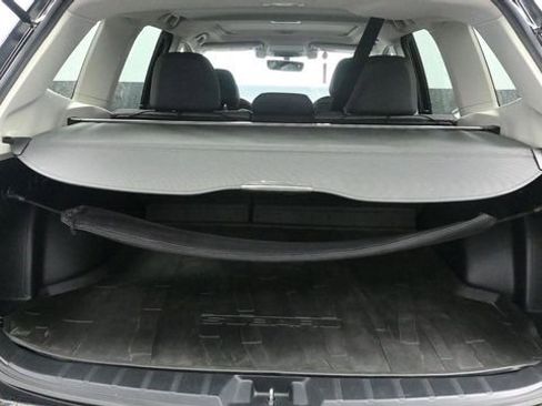 Used 2019 Subaru Forester Sport AWD/4WD image 9