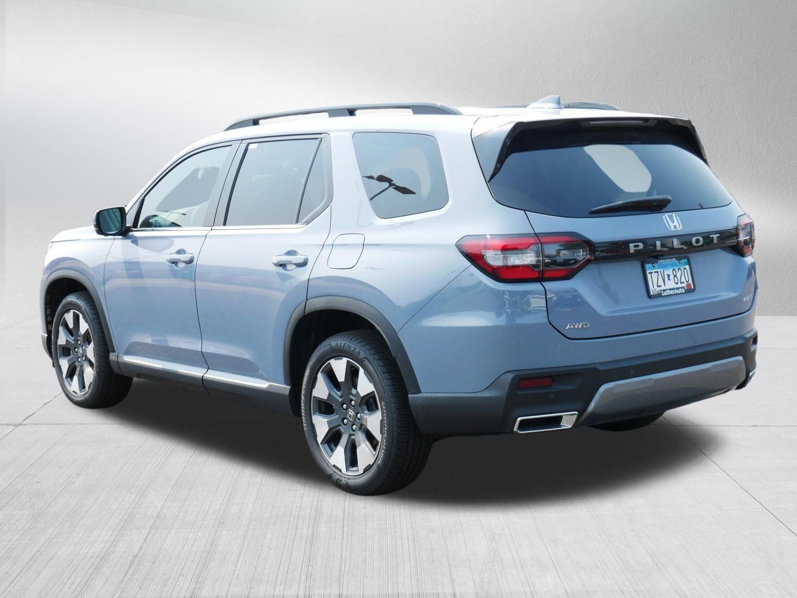 Certified 2026 Honda Pilot Elite image 5