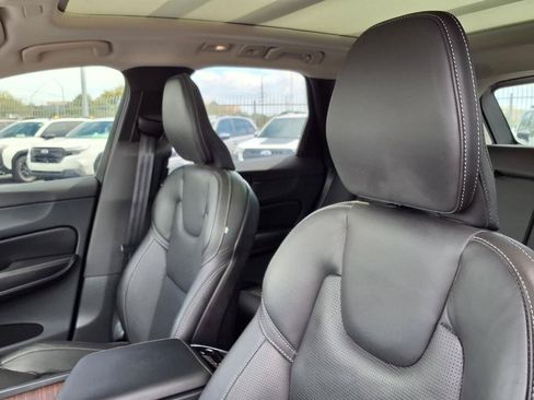 Used 2023 Volvo XC60 B5 Ultimate w/ Climate Package AWD/4WD image 27