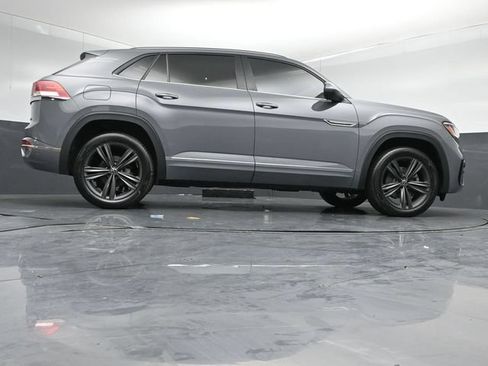 Used 2021 Volkswagen Atlas Cross Sport SE w/ Panoramic Sunroof Package AWD/4WD image 42