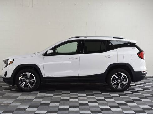 Used 2020 GMC Terrain SLT AWD/4WD image 2