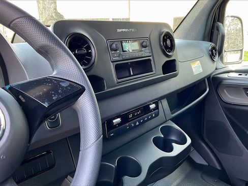 New 2025 Mercedes-Benz Sprinter 3500 image 6