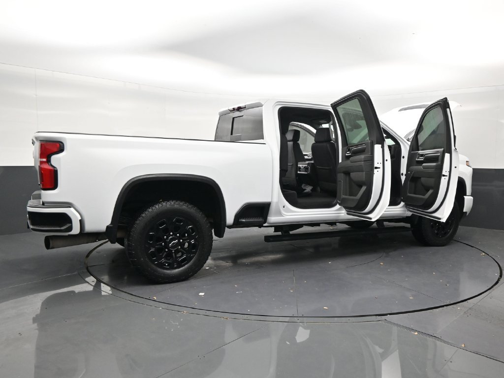 Used 2024 Chevrolet Silverado 2500 LTZ w/ LTZ Plus Package AWD/4WD image 28