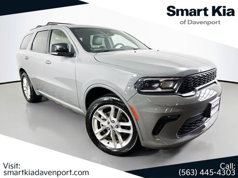 Used 2023 Dodge Durango GT image 1