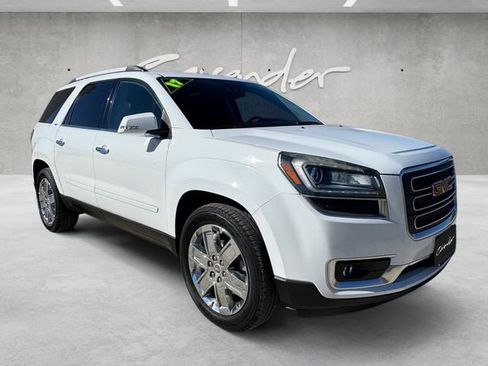 Used 2017 GMC Acadia Limited SLT image 2