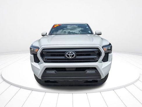 Used 2024 Toyota Tacoma SR5 RWD image 9