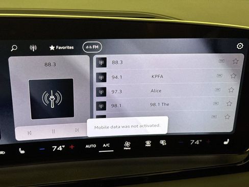 New 2027 Audi Q6 e-tron Premium image 17