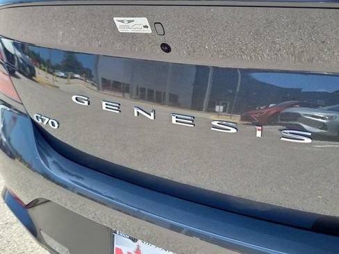 Used 2026 Genesis G70 2.5T RWD image 8