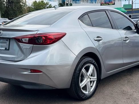 Used 2014 MAZDA MAZDA3 i Grand Touring FWD image 2
